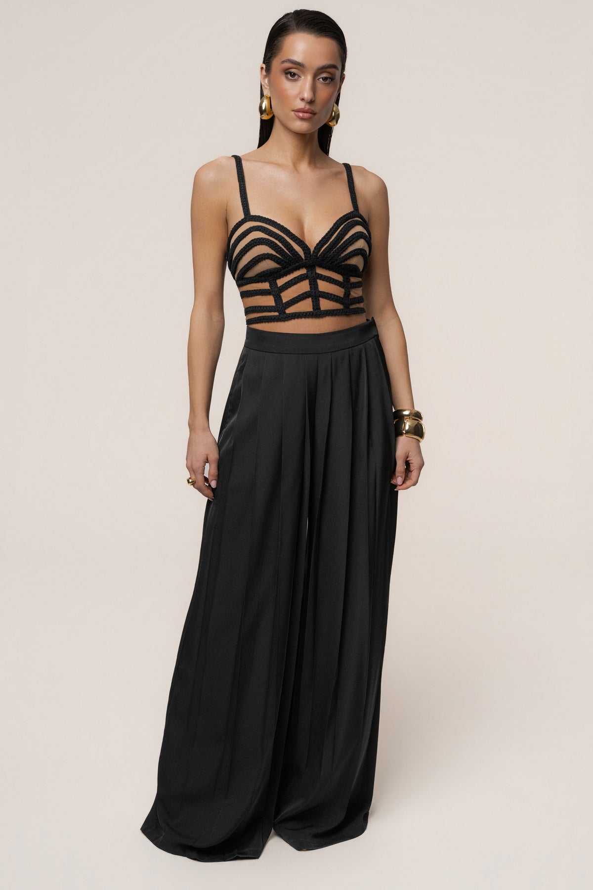 Black Serenity Bay Top