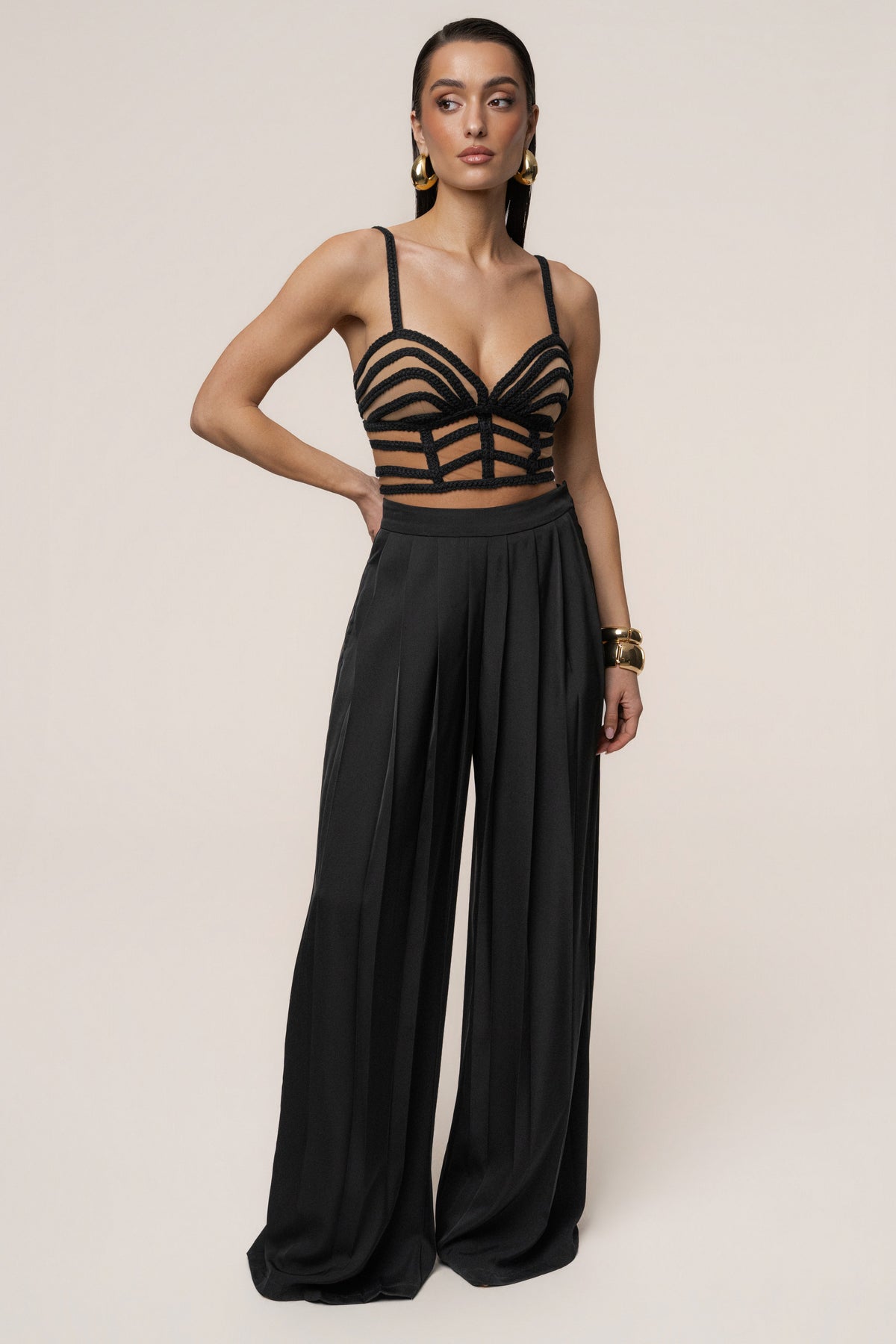 Black Serenity Bay Top